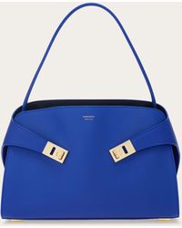 Ferragamo - Donna Borsa A Spalla Hug Soft Bicolore (M) - Lyst
