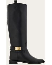 Ferragamo - Mujer Botas Hebilla Hug Negro Talla .5 - Lyst