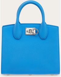 Ferragamo - Femmes Studio Box Bag (S) Bleu - Lyst