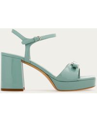 Ferragamo - Femmes Sandale Avec Plateau Et Mini Nœud Vert Taille .5 - Lyst
