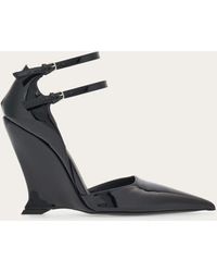 Ferragamo - Mujer Zapatos De Salón Con Tacón Perfilado Negro Talla .5 - Lyst