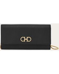 Ferragamo - Damen Gancini Brieftasche mit Kette - Lyst