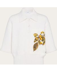 Ferragamo - Damen Polohemd Aus Kaschmir Mit Botanikmotiv Weiß - Lyst