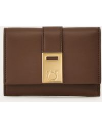 Ferragamo - Hug Two-tone Compact Wallet - Lyst