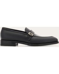 Ferragamo - Loafer With Hug Buckle - Lyst