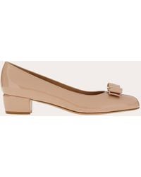 Ferragamo - Zapatos de salón lazo Vara - Lyst
