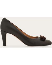 Ferragamo - Vara Bow Pump - Lyst