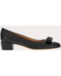 Ferragamo - Vara Bow Patent Pumps - Lyst