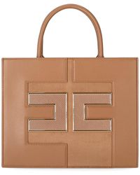 Elisabetta Franchi - Braune handtasche mit mesh-logo - Lyst