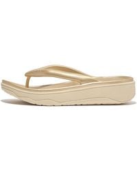 Fitflop - Relieff Metallic Recovery Toe-Thongs Sandals - Lyst