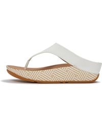 Fitflop - Lulu Lux Graphic-Weave Leather Toe-Post Sandals - Lyst