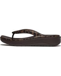 Fitflop - Women Relieff Leopard Recovery Toe-post Sandals Eva/tpu - Lyst