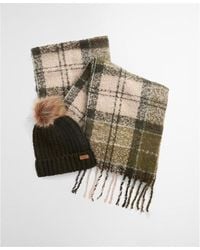 Barbour - Saltburn Beanie & Tartan Scarf Gift Set - Lyst