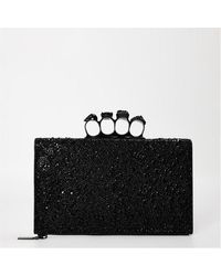 McQueen - Alex Knuckle Flat Clutch Bag - Lyst