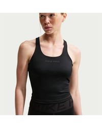 Nike - Sculpt Tank Medium Impact Sports Bra - Lyst
