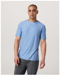 Vuori - Strato Tech Tee Short Sleeve Performance Gym Top - Lyst
