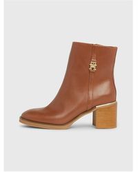 Tommy Hilfiger - Leather Metal Hardware Mid Heel Boots - Lyst
