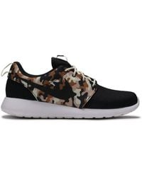 nike men's roshe one se camo shoes