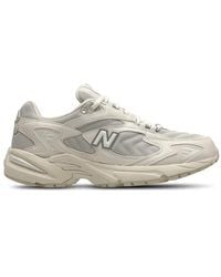 New Balance - 725 Sneakers - Lyst
