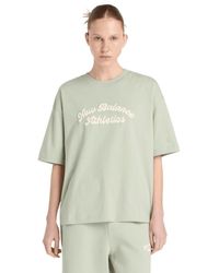 New Balance - Linear Heritage Oversized T-Shirt T-Shirts - Lyst