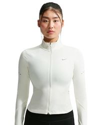 Nike - Swift Dri-Fit Full-Zip Running Jacket Donna - Lyst