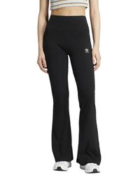 adidas - Essentials Rib Flared Leggings Damen Leggings - Lyst