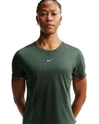 Nike - Swift Aero-Fit Short-Sleeve Running Top T-Shirts - Lyst