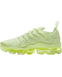 womens vapormax plus