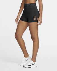 Nike Pro High-waisted Shorts - Multicolour