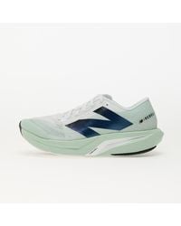New Balance - Sneakers Fuelcell Rebel V4/ Light/ Eur - Lyst