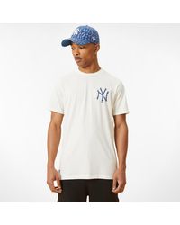 New Era MLB New York Yankees Print Infill T-Shirt - White