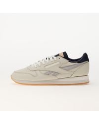 Reebok - Baskets classic leather premium chalk/ vector navy/ grey 1 eur 36 - Lyst