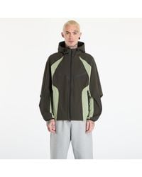 Nike - Jas Tech Dri-Fit Woven Color-Block Windrunner Loose Jacket Sequoia/ Oil - Lyst