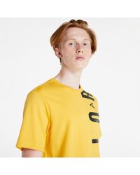 tee shirt jaune nike