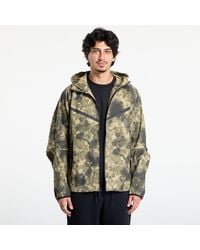 Nike - Windjack Tech Dri-Fit Woven Camo Windrunner Jacket Neutral - Lyst