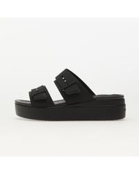 Crocs™ - Sneakers Brooklyn Buckle Low Wedge Eur - Lyst