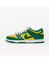Nike - Dunk low sp varsity maize/ pine green-white - Lyst