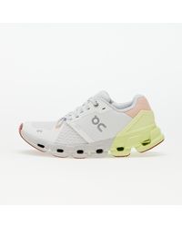 On Shoes - W cloudflyer 4 white/ hay - Lyst