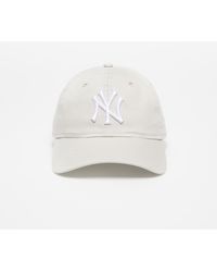 KTZ - New York Yankees League Essential 9twenty Adjustable Cap Stone/ White - Lyst