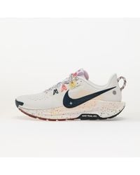 Nike - Sneakers W Pegasus Trail 5 Summit/ Armory-Football Eur - Lyst
