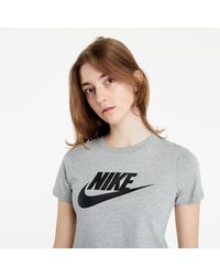 Damen-T-Shirts von Nike | Online-Schlussverkauf – Bis zu 45% Rabatt | Lyst  AT