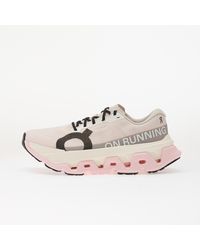 On Shoes - W Cloudmster 3 Hyper Ivory/ Pey - Lyst