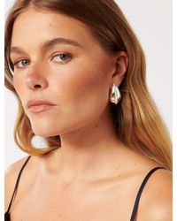 Forever New - Signature Torrie Teardrop Pearl Earrings - Lyst