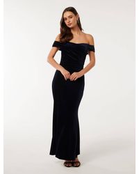 Forever New - Ada Off-Shoulder Velvet Gown - Lyst