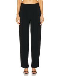 Norma Kamali - Low Rise Pleated Trouser - Lyst