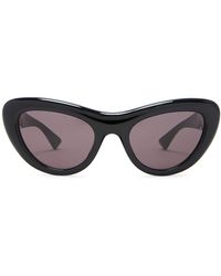 Bottega Veneta - Curvy Cat Eye Sunglasses - Lyst