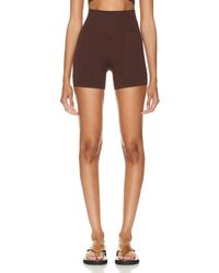 alala seamless short