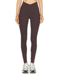 437 - The V Legging - Lyst