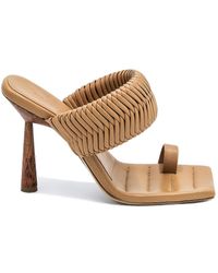 gia rhw toe ring mule
