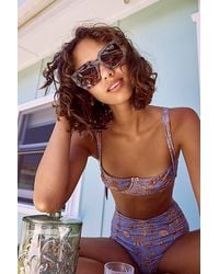 Free People - Bel Air Square Sunglasses At In Crocodile - Lyst